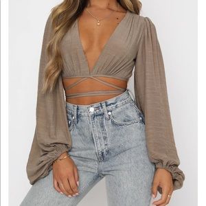 White fox boutique, long sleeve crop top, size small, color mocha